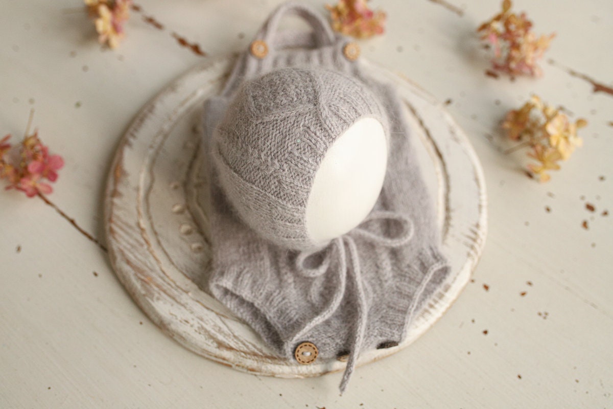 Knitted romper & bonnet,Newborn Photography Prop Set,Newborn photography outfit,Newborn girl photoshoot outfit,Pregnancy gift,Newborn props