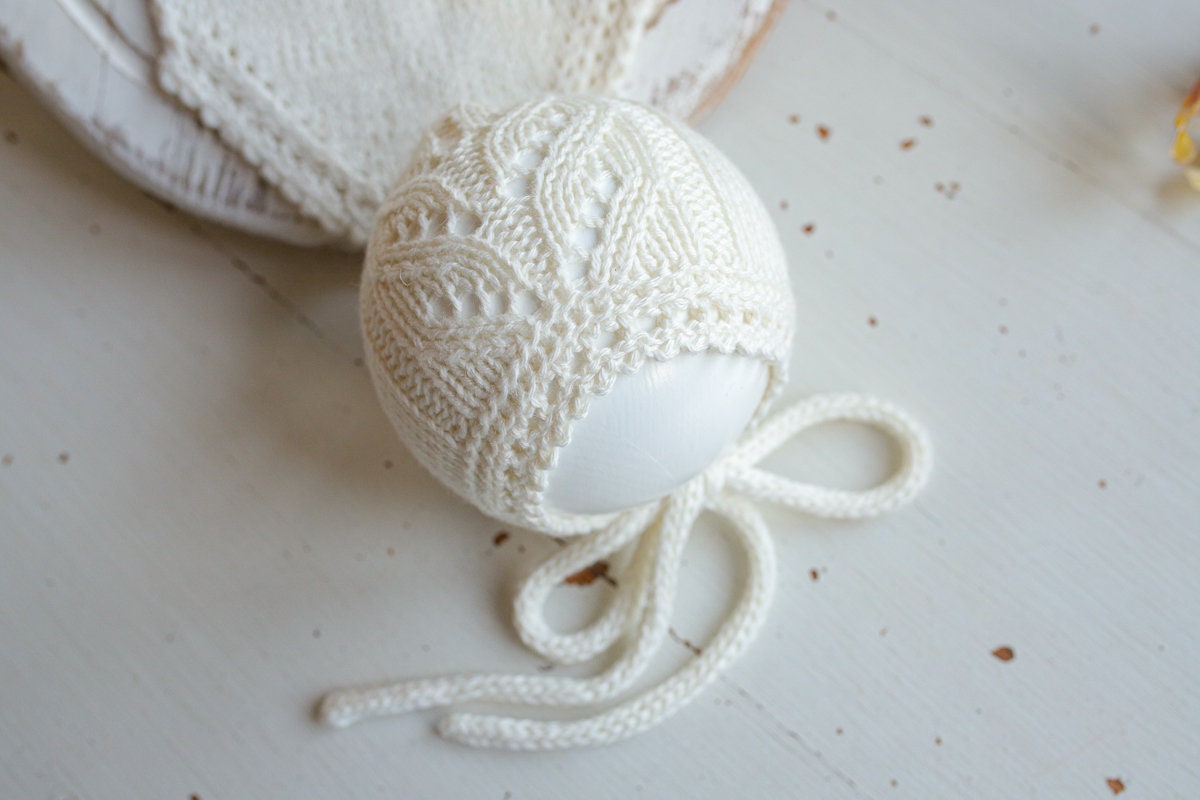 Knitted romper & bonnet,Newborn Photography Prop Set,Newborn photography outfit,Newborn girl photoshoot outfit,Pregnancy gift,Newborn props