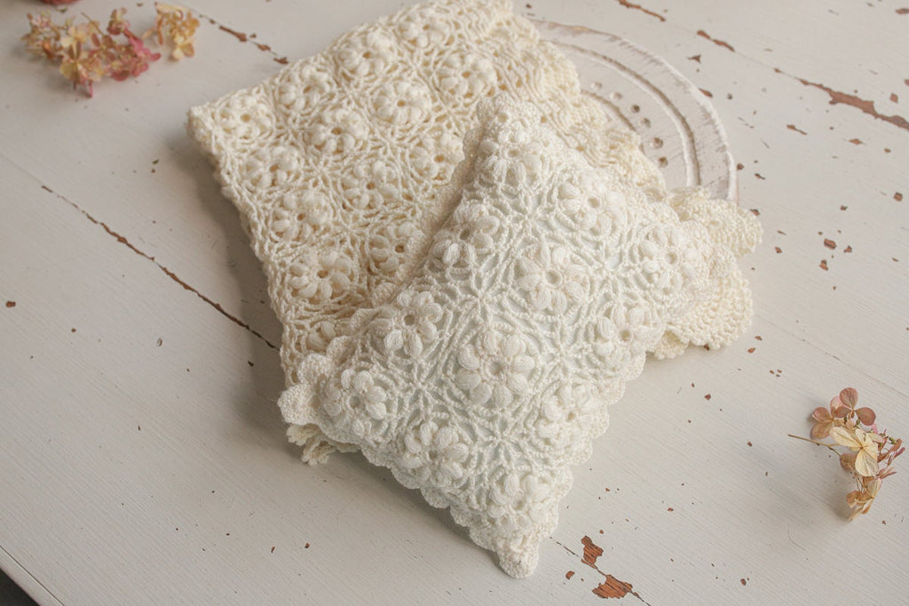 Newborn Photo props Knitted set,Posing blanket,Knitted pillow,Newborn Photography,Photo Prop,Newborn photo prop,Newborn Gift