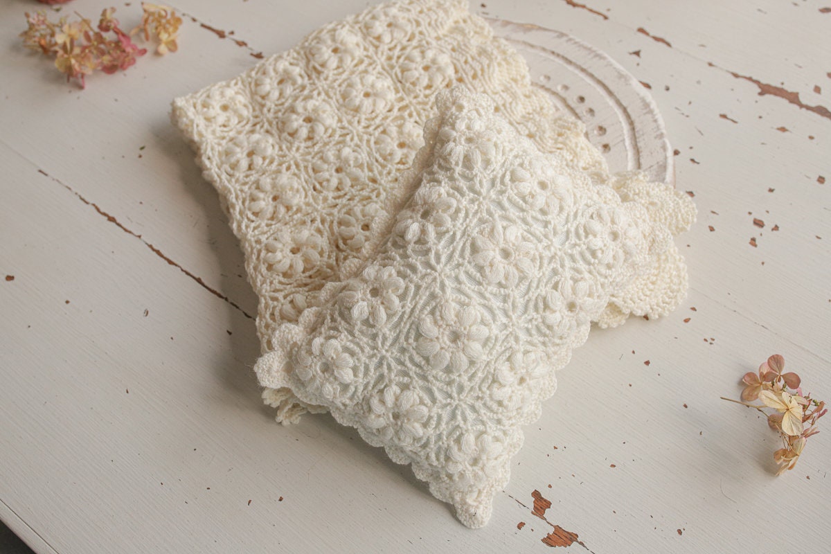 Newborn Photo props Knitted set,Posing blanket,Knitted pillow,Newborn Photography,Photo Prop,Newborn photo prop,Newborn Gift