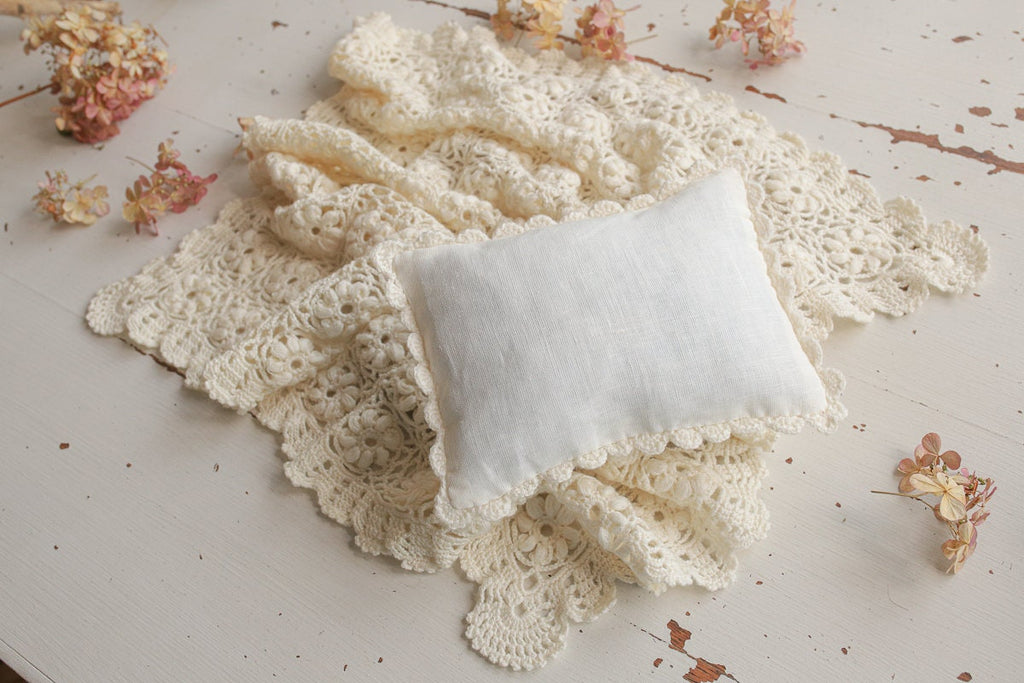 Newborn Photo props Knitted set,Posing blanket,Knitted pillow,Newborn Photography,Photo Prop,Newborn photo prop,Newborn Gift