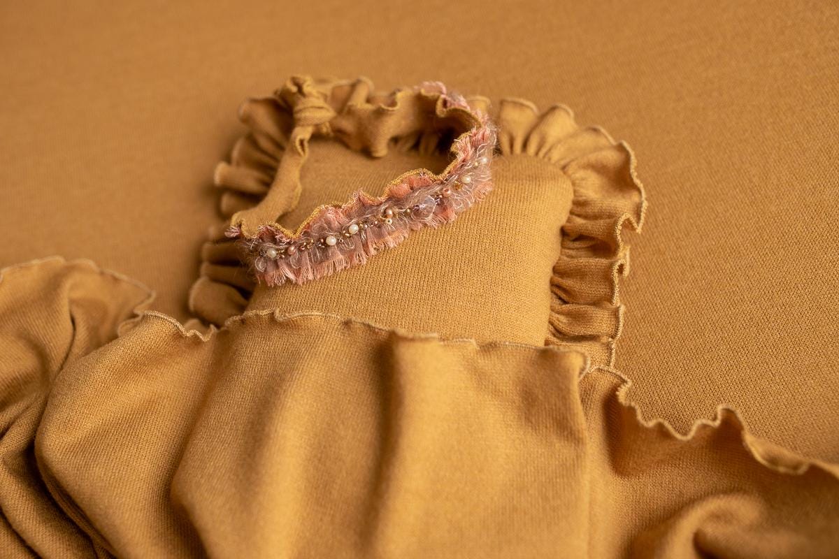 Newborn Photography Prop Set,Newborn Backdrop Fabric,Newborn Pillow,Newborn Headband,Newborn long natural wraps,Newborn photography outfit