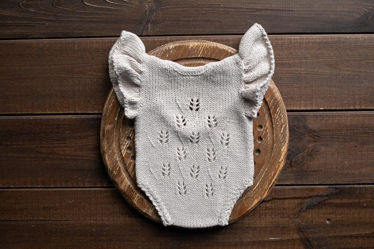 Knitted romper & bonnet,Newborn Photography Prop Set,Newborn photography outfit,Newborn girl photoshoot outfit,Pregnancy gift,Newborn props