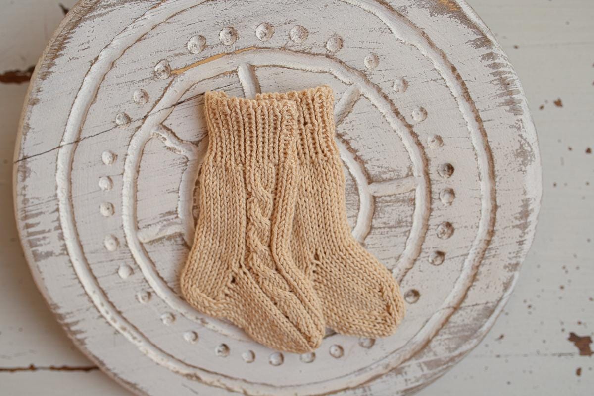 Newborn Knited set,Newborn Knit romper,Newborn Hat,Newborn outfit,Newborn cap,Newborn photography,Pregnancy gift,Knitted newborn photo props