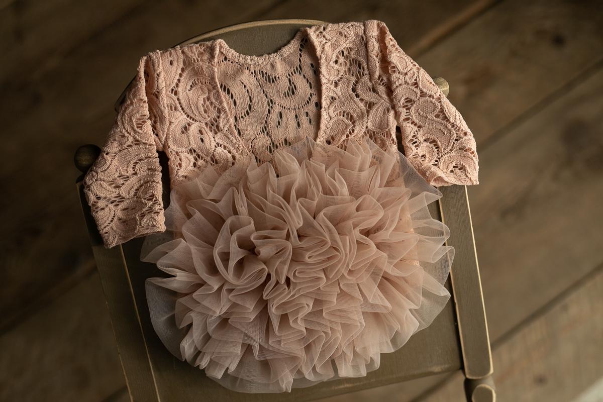 Newborn romper for Newborn Baby Girl with Elegant Lace Trim Headband,Newborn Photography Props,Newborn Prop,Pregnancy gift,Newborn baby gift