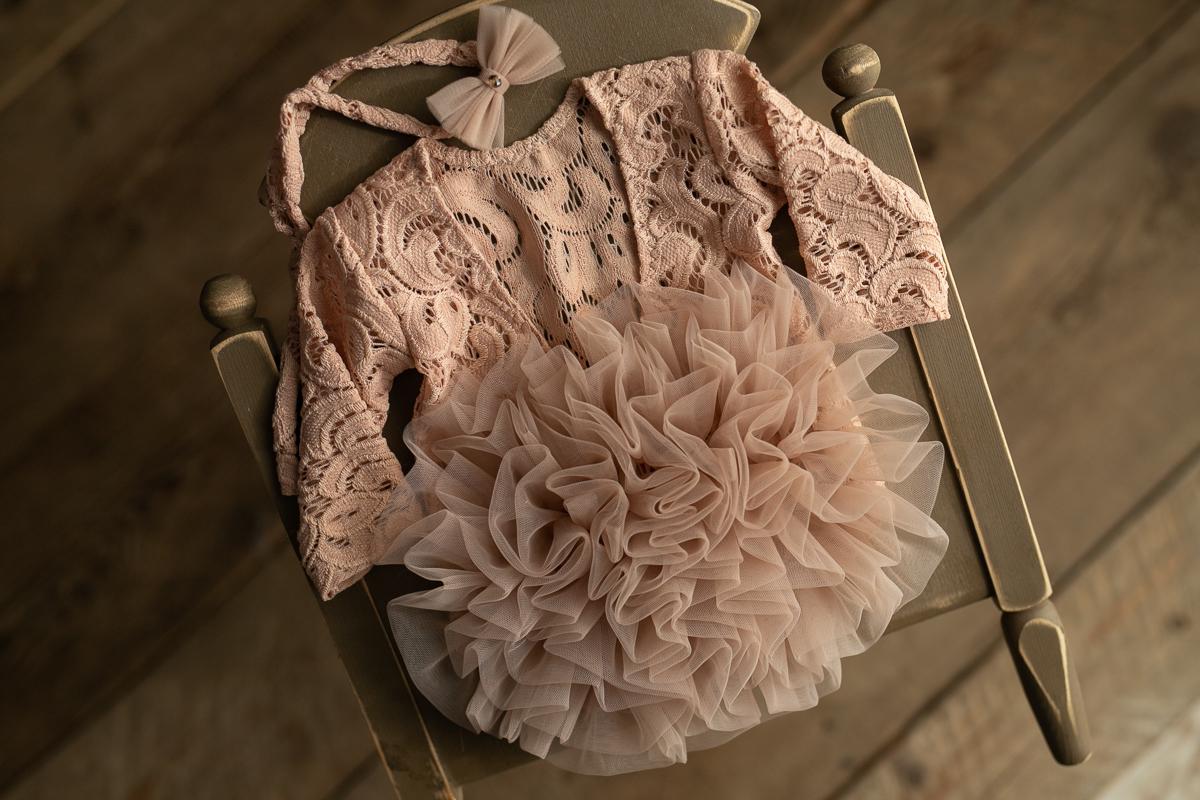 Newborn romper for Newborn Baby Girl with Elegant Lace Trim Headband,Newborn Photography Props,Newborn Prop,Pregnancy gift,Newborn baby gift