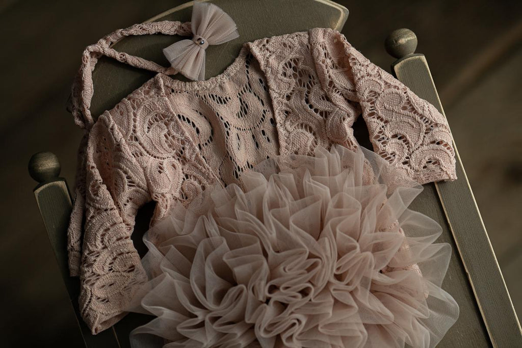 Newborn romper for Newborn Baby Girl with Elegant Lace Trim Headband,Newborn Photography Props,Newborn Prop,Pregnancy gift,Newborn baby gift