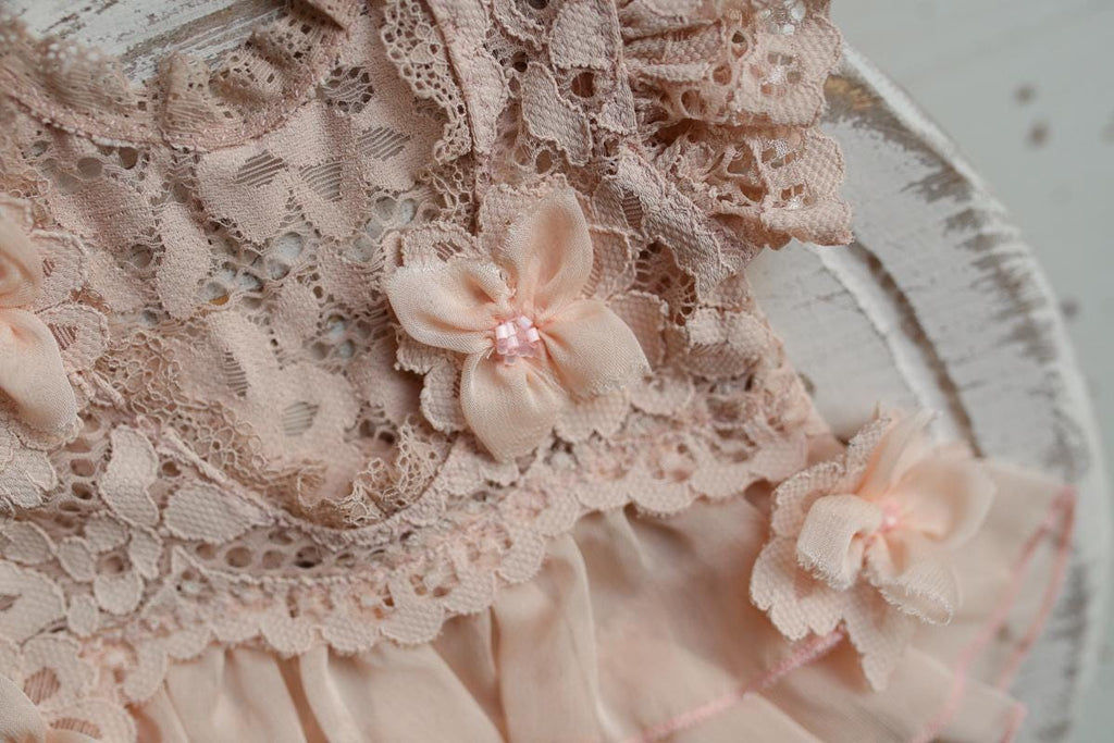 Photo outfit Baby Girl lace romper, Newborn Girl Outfit, Newborn Lace Romper, Newborn Outfit, Newborn Photography Props, Newborn Photo Props