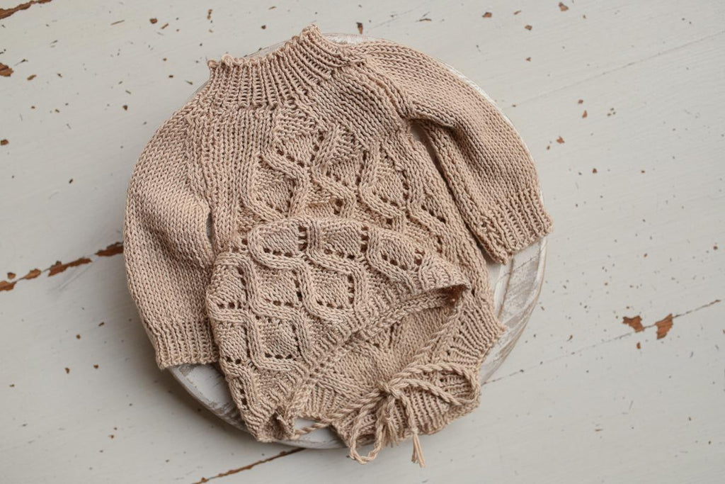 Knitted romper and bonnet,Newborn knitted Set,Newborn photography outfit,Сable knit romper,Pregnancy gift,newborn knit outfit,newborn props