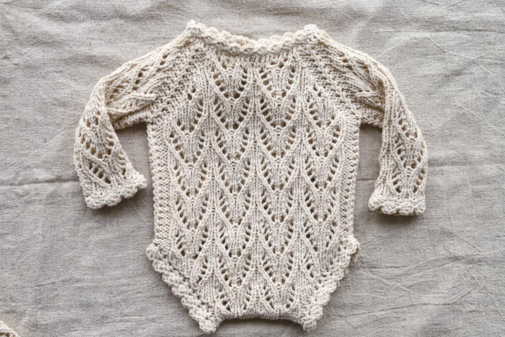Knitted romper and bonnet,Newborn knitted Set,Newborn photography outfit,Сable knit romper,Pregnancy gift,newborn knit outfit,newborn props
