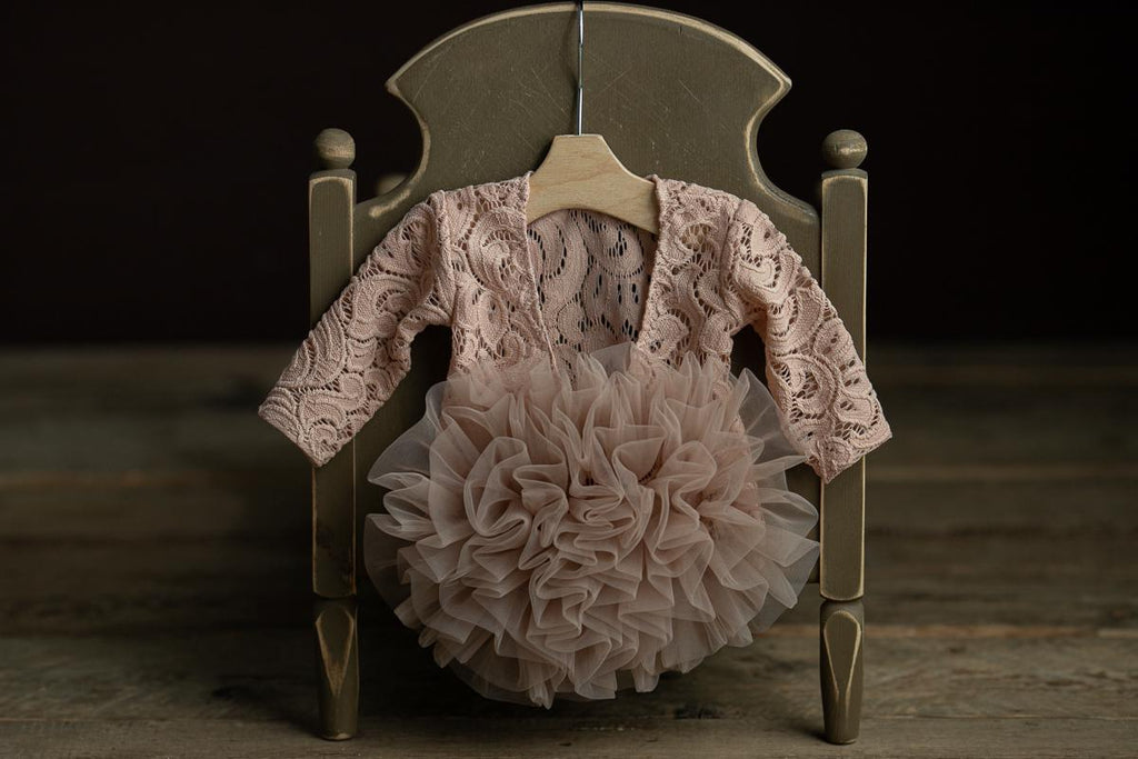 Newborn romper for Newborn Baby Girl with Elegant Lace Trim Headband,Newborn Photography Props,Newborn Prop,Pregnancy gift,Newborn baby gift