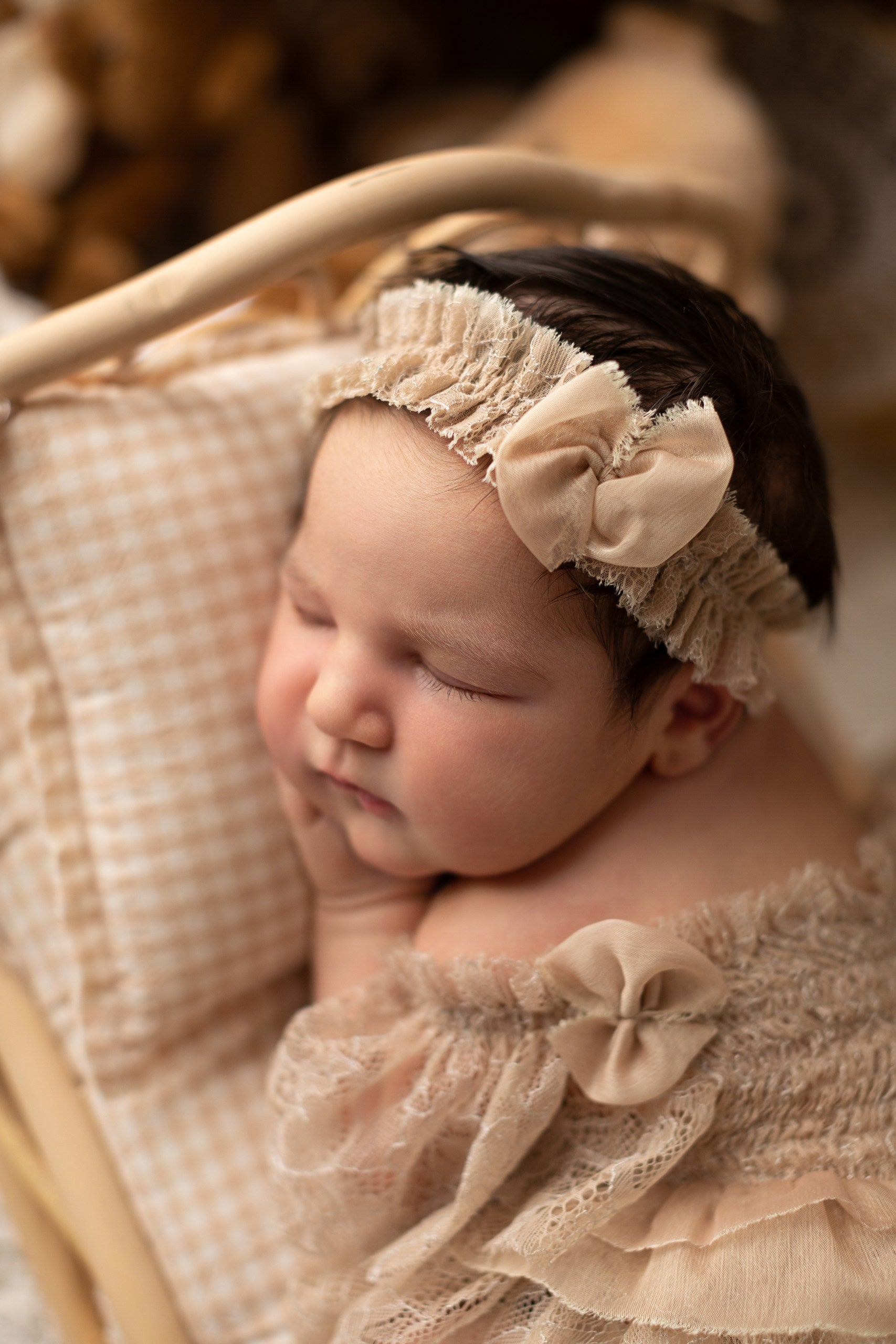Newborn Baby Girl Velvet Romper, Lace Romper and Headband, Newborn Photo Shoot Outfit, Baby Girl Gift, Newborn Photo Shoot Props.